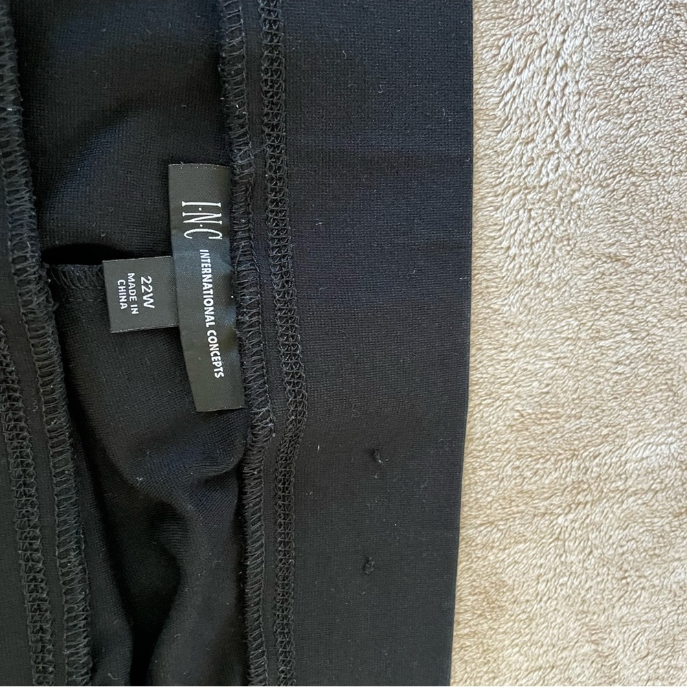 INC BLACK LEGGINGS 2X